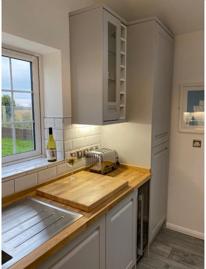 Villa Near Woodbridge The Annexe Eyke Fantastic Views With Dog Secure Garden And Paddock Exterior foto